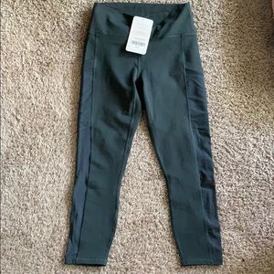 Fabletics Pocket Capri Workout Pants